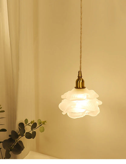 Petale de Rose Chandelier