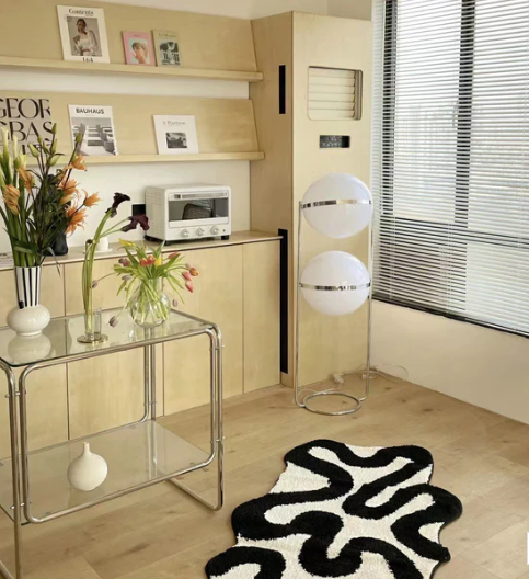 LUKA™ Futuristic Glow Lamp