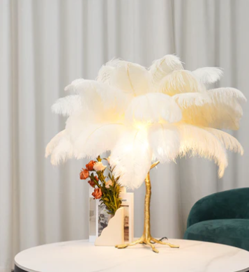 Ostrich Feather Brass Tabel Lamp