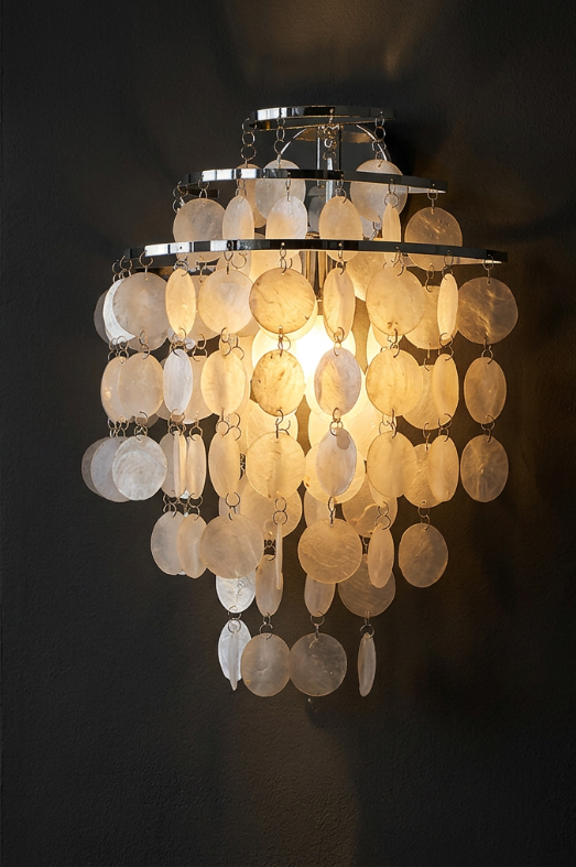 COQUILLE Tiered Shell Chandelier