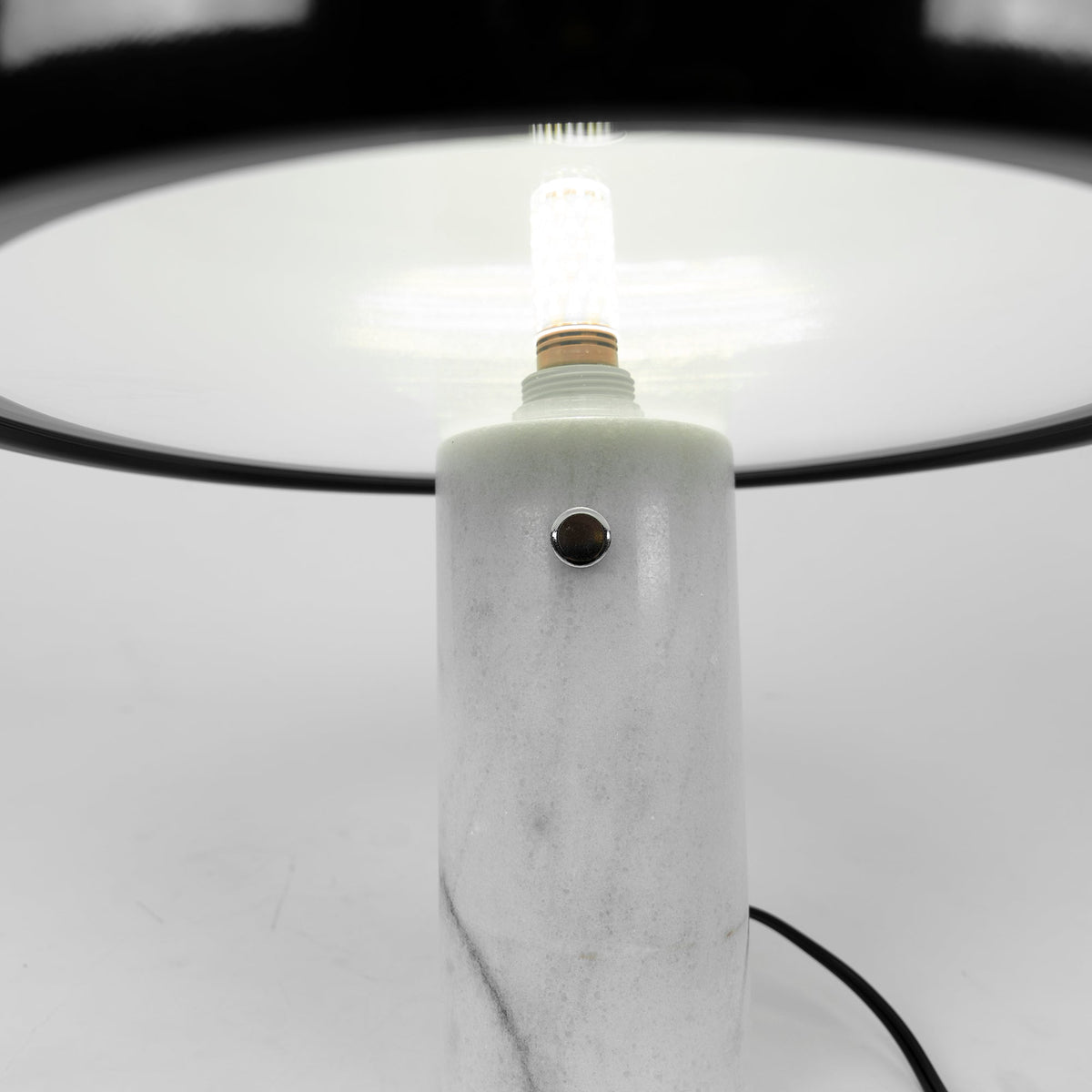 Luna Marble Lamp – Italian Carrara Marble Designer Table Lamp
