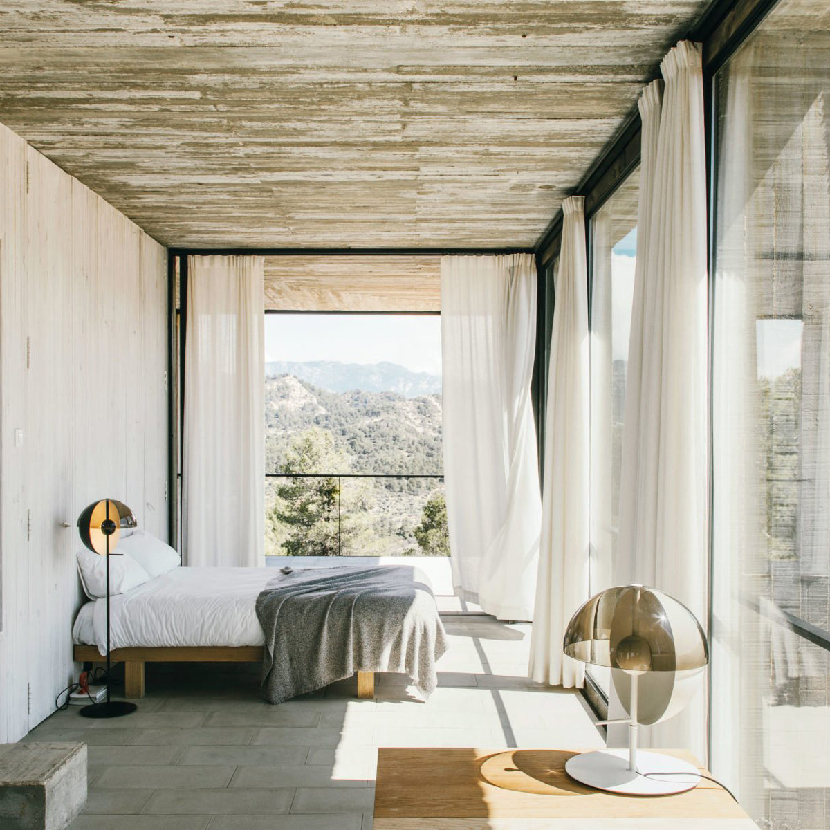 Theia Floor Lamp