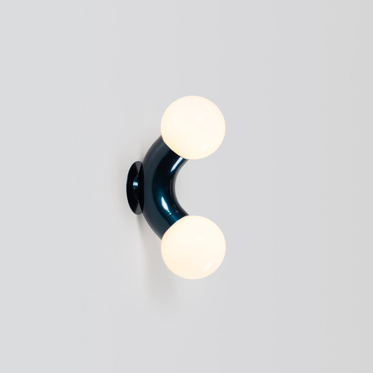 VELA Wall Lamp