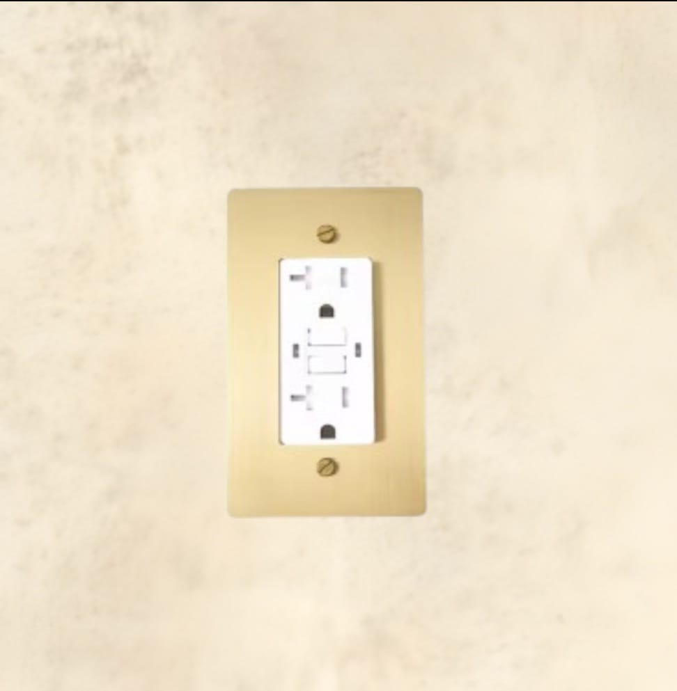 The Brass Outlet ( 1-gang)