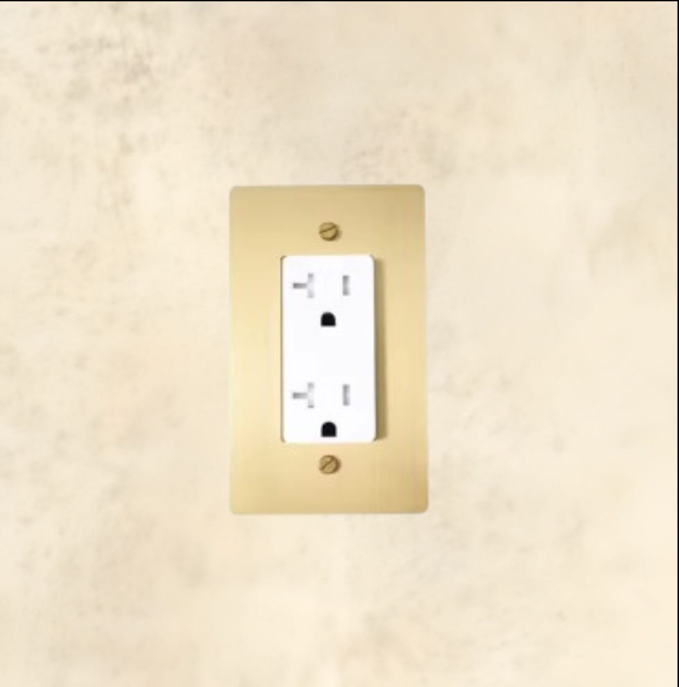 The Brass Outlet ( 1-gang)