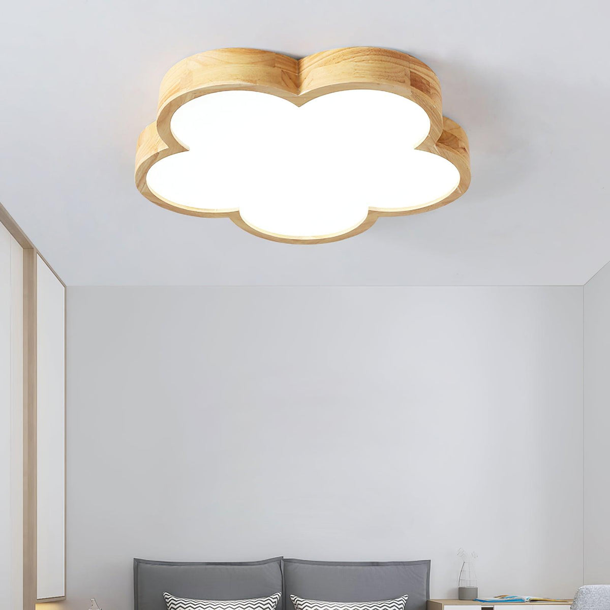 Wooden Flowers Ceiling Lamp