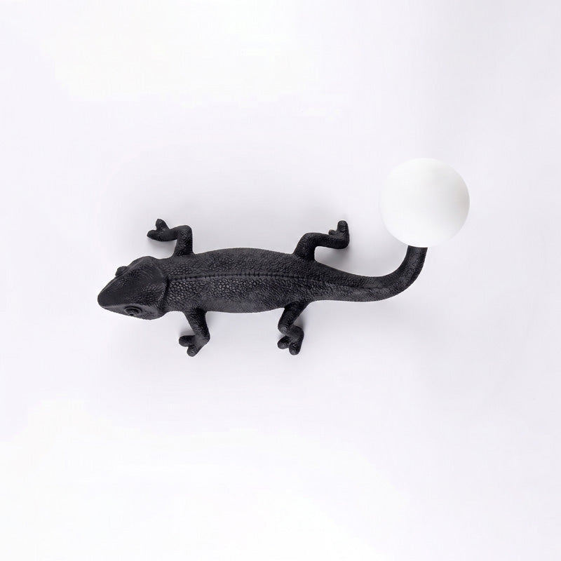 Luxury Chameleon Table Lamp