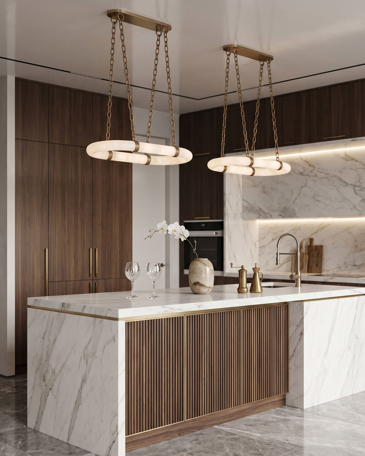 NUVOLA Floating Alabaster Linear Chandelier