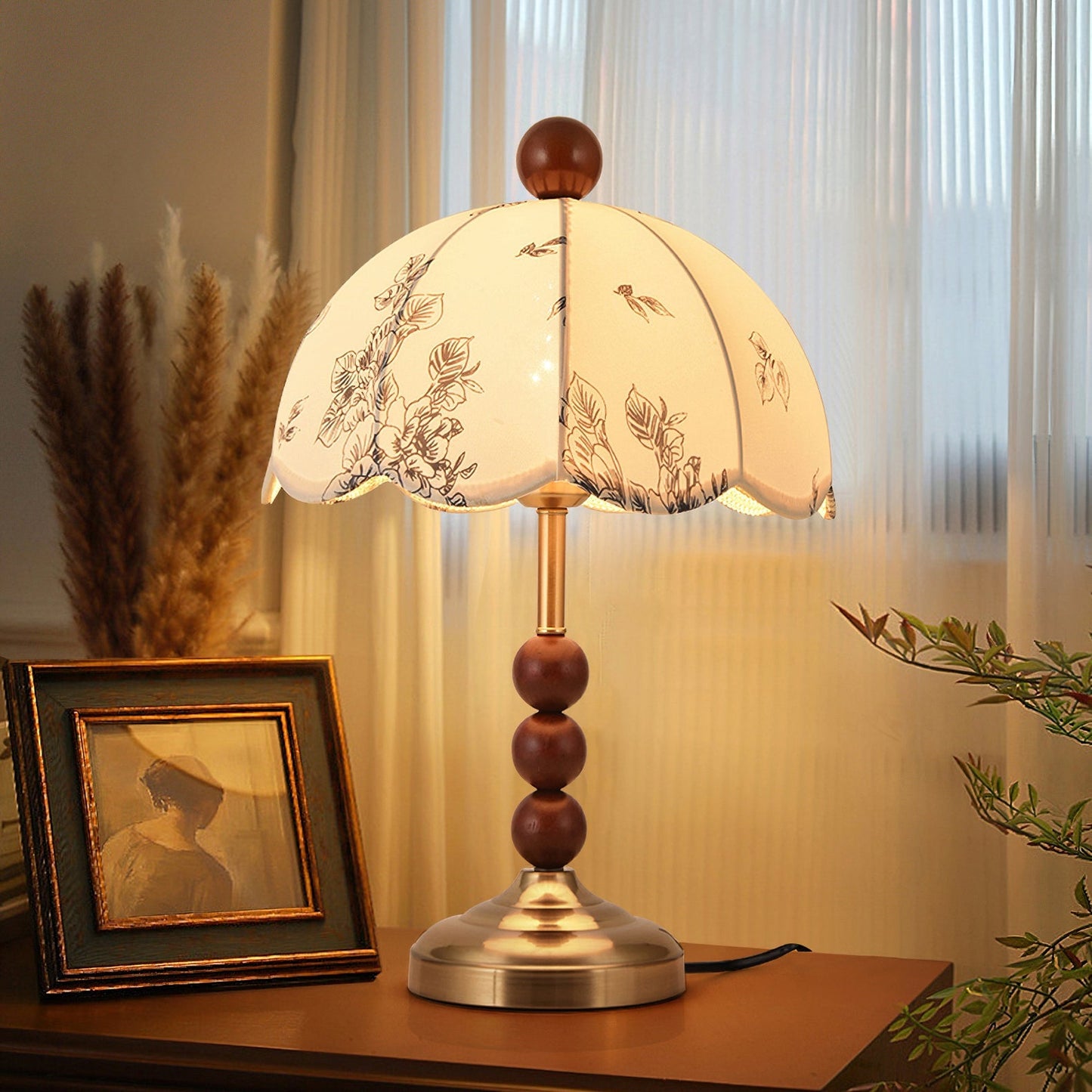 Melilla Luxury Floral Table