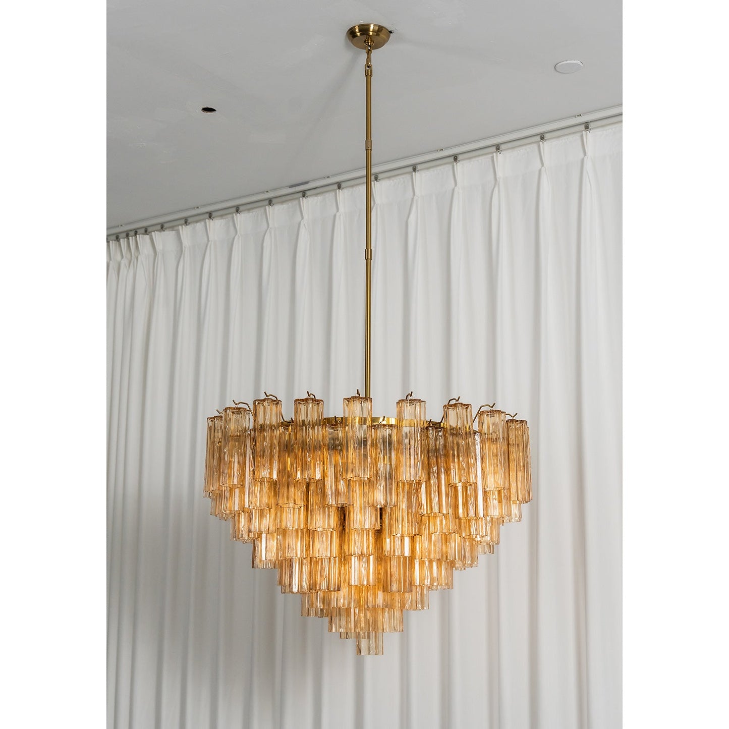 Auravelle Chandelier