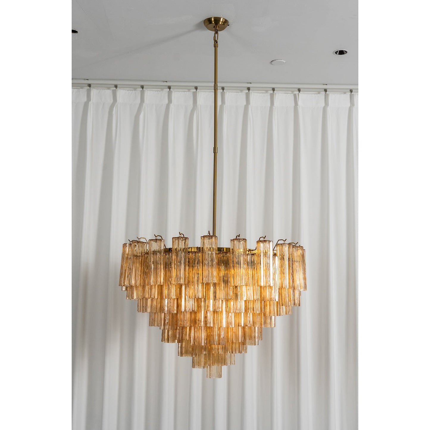 Auravelle Chandelier